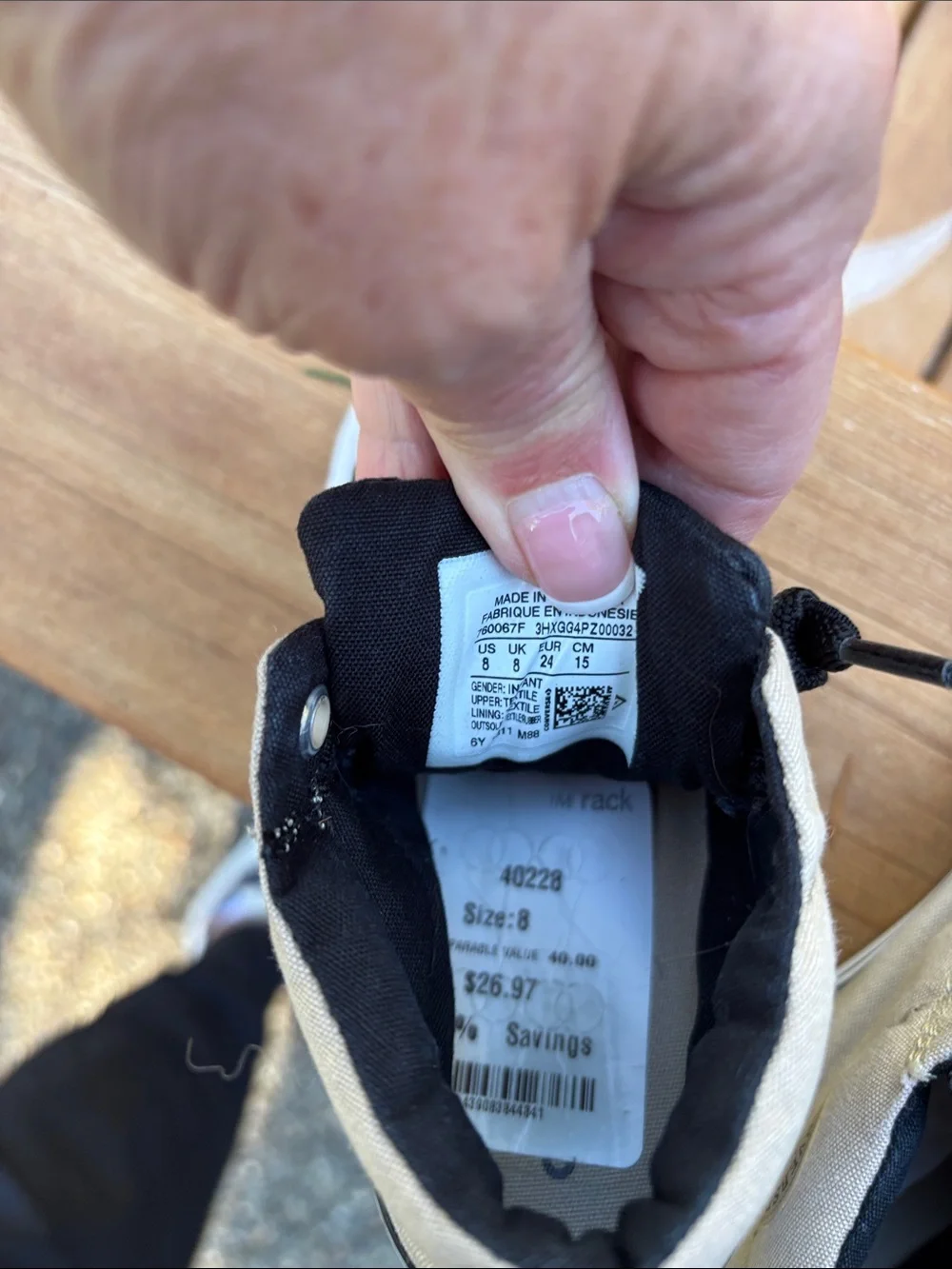 Converse Kids High-Top Sneakers in Black and Tan, size 8